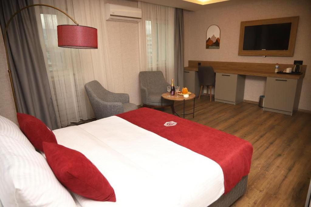 Rush Hotel Tokat Buitenkant foto